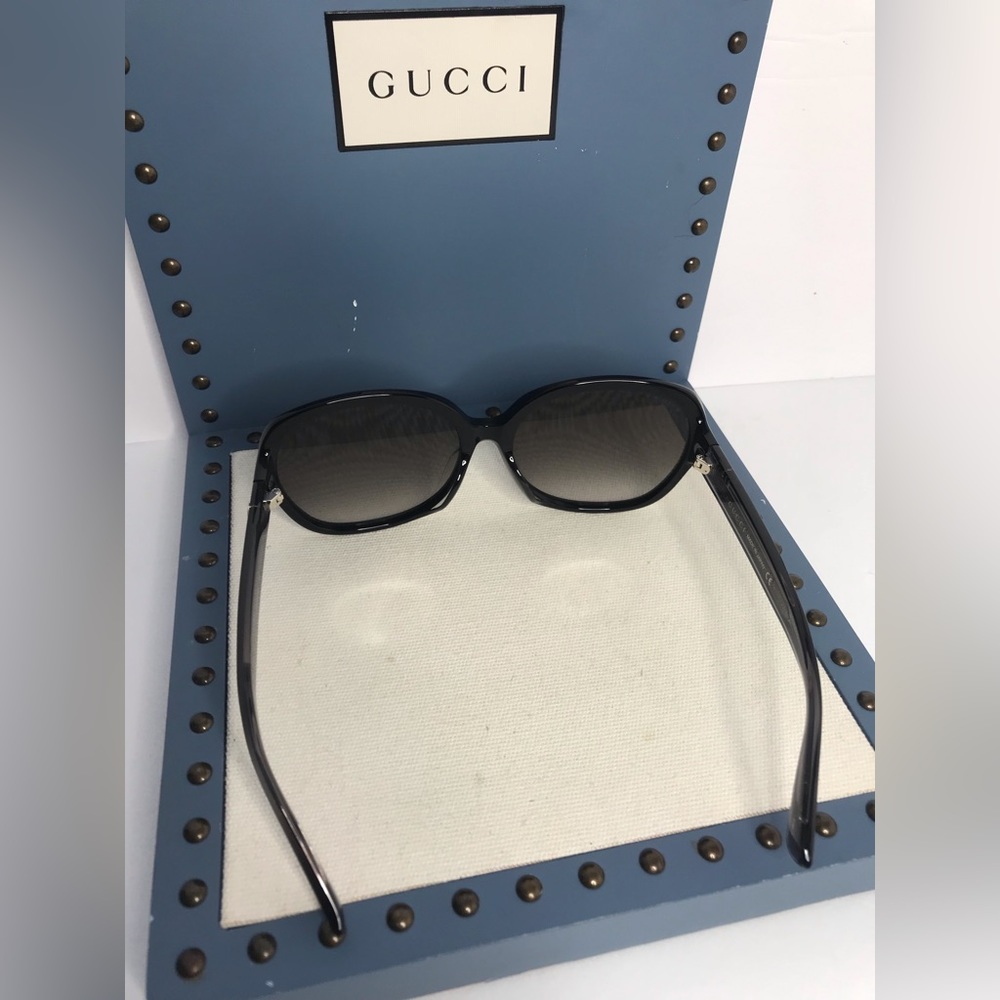 Gucci Women's GG0080SK 002 Black/Grey Fashion Sunglasses 61mm - Picture 6 of 11